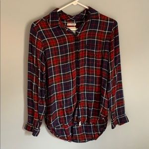 American Eagle Flannel Long Sleeve